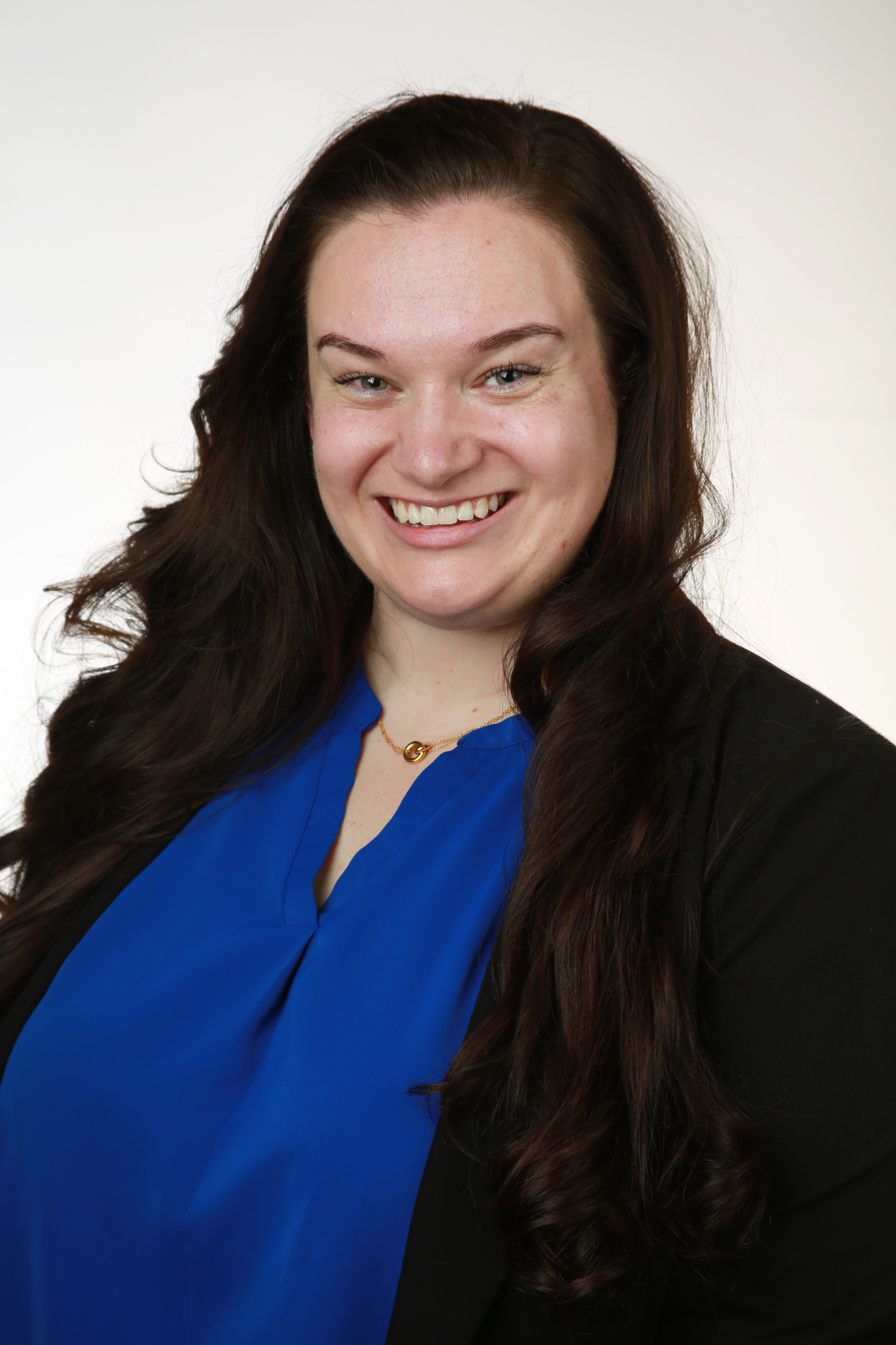 Bonnie Lynch Headshot